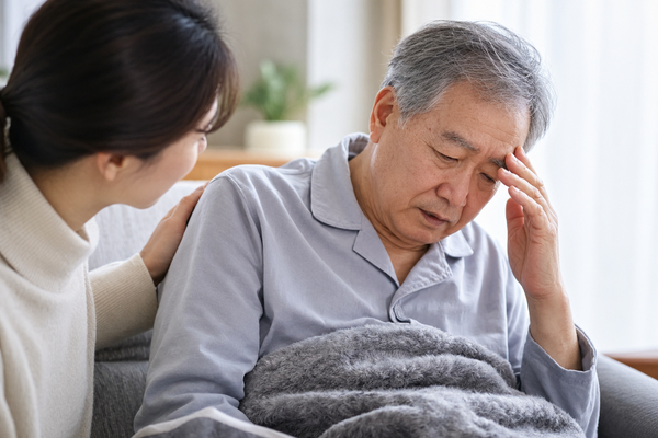기운 없고 입맛까지 '뚝'…시니어 위협하는 노인성 폐렴