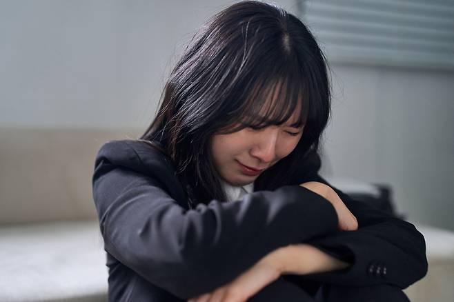 취준생은 방구석 은둔, 직장인은 공황장애… “그럼에도 잘 살고 싶다”
